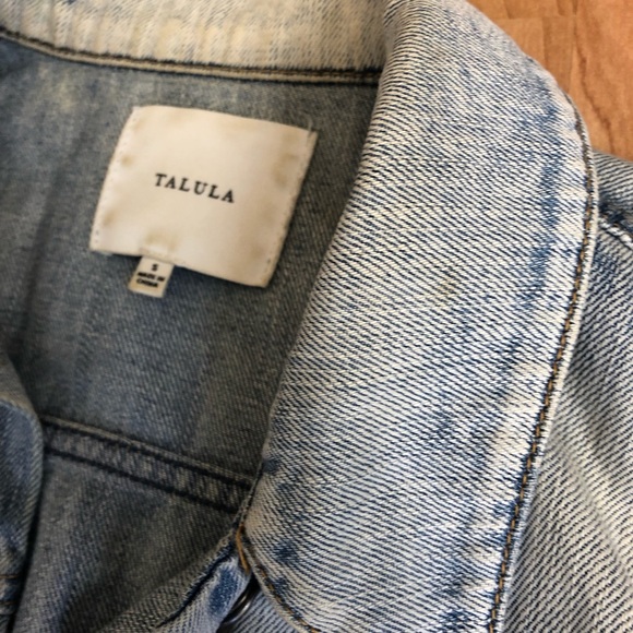 Talula size small cropped jean jacket - Picture 2 of 2